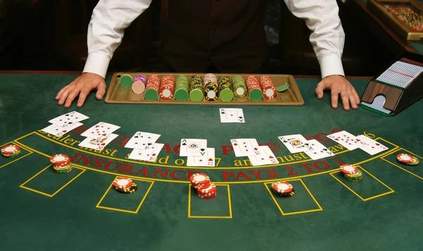 Find Live Dealer Games at an online casino Singapore for Gamers